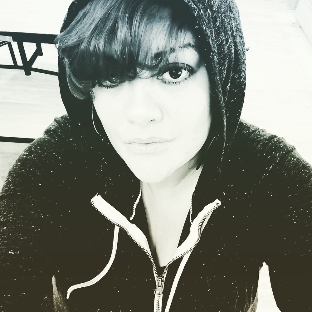 Meet your Posher, Lindz